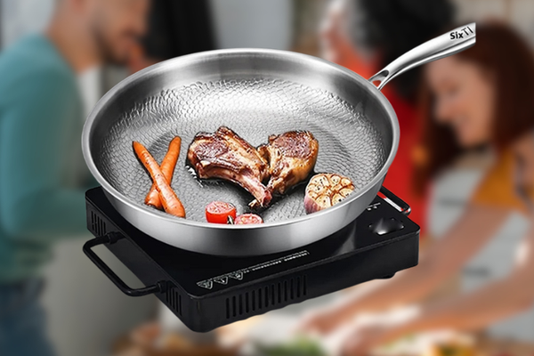 Pourquoi choisir des poêles et woks en titane pour une cuisine saine et durable ?