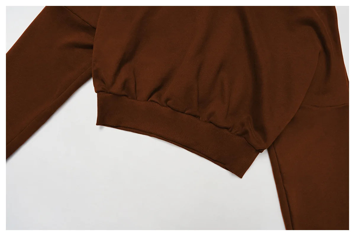 Equinoxe sweat-shirt z kapturem i spodnie dla kobiet.