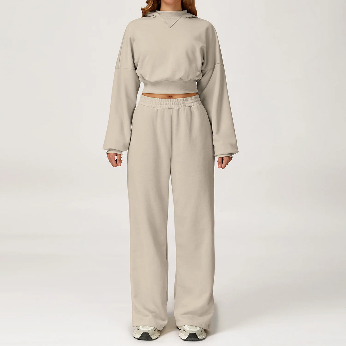 Equinoxe sweat-shirt z kapturem i spodnie dla kobiet.